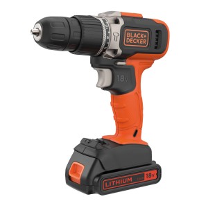 Black+Decker Akku-Schlagbohrschrauber BCD003 18V mit Akku und Bohrfutter.
