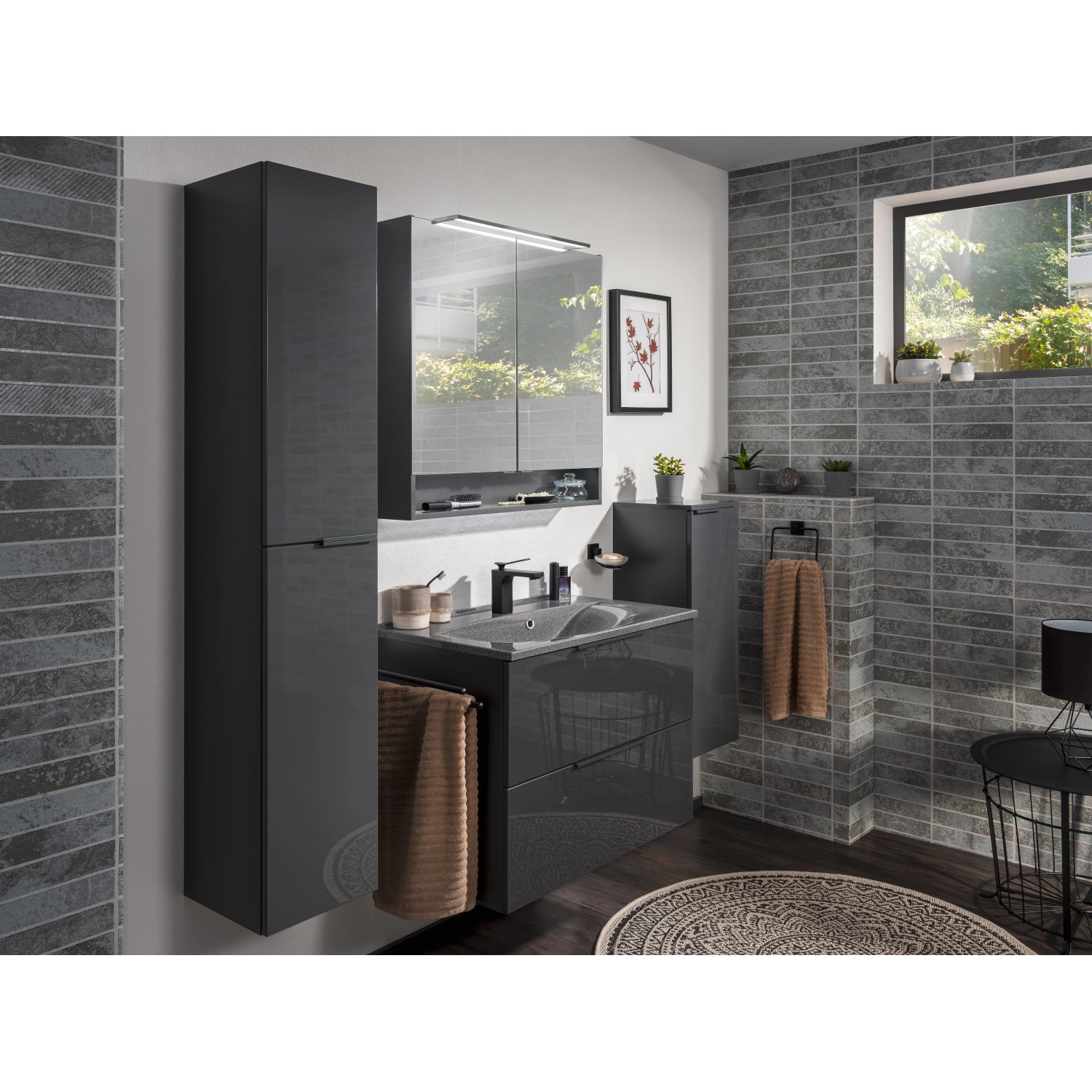Fackelmann Luna Spiegelschrank, Anthrazit, 80 cm, mit LED-Beleuchtung und Softclose-Türen.