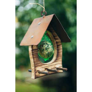 Moderner Meisenknödelhalter im Haus-Design aus Edelrost, 19 cm, für Vogelfutter.