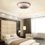 LED-Deckenleuchte Viento mit Ventilator in modernem Schlafzimmer, Deckenleuchte
