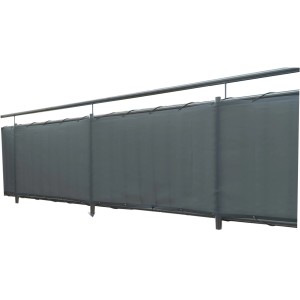 Anthrazitfarbene Peddy Shield Balkonverkleidung (75x500 cm) mit Kabelbindern am Balkongeländer.