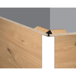 Detailaufnahme: Weiße Egger Faltleiste Decowall FL201 für Wandverkleidung, Ecke