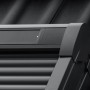 Detailansicht: Solar-Rollladen Modular CK02 Alu für Velux Dachfenster.