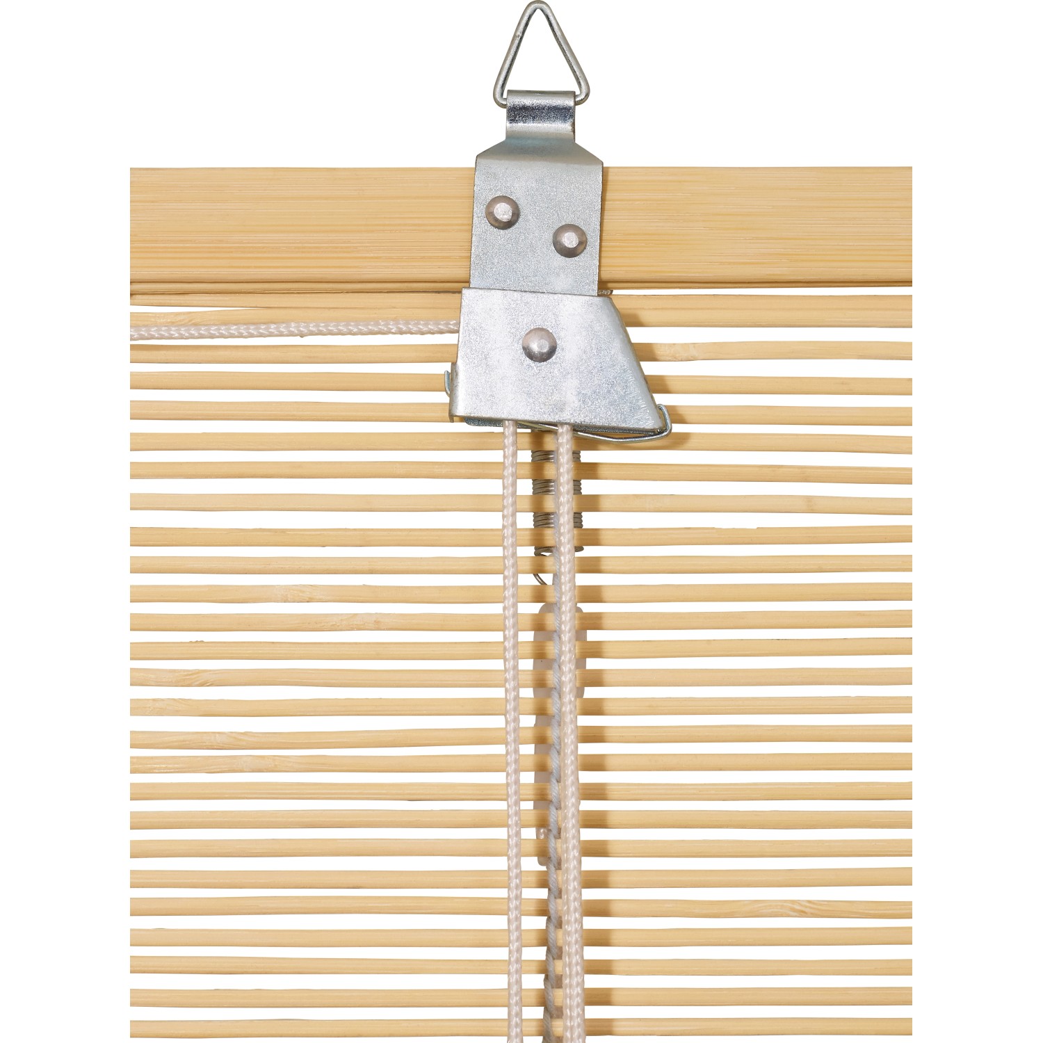 Detailansicht des OBI Bambus-Raffrollos (80x160 cm) in Natur mit Zugschnüren und Aufhängung.