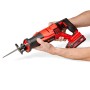 Einhell Akku-Universalsäge TP-AP 18/28 Li BL Solo in roter Ausführung mit eingesetztem Sägeblatt.