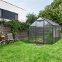 Schwarzes Vitavia Gewächshaus Venus 6200 HKP 4 mm im Garten.