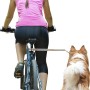 Frau fährt mit Fahrrad und Hund an der Fahrrad Hundeleine Walky Dog Plus.