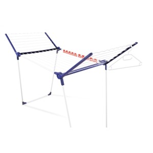 Leifheit Pegasus 200 Solid Wäscheständer mit Flügeln, Kleinteilehaltern und Kleiderbügeln.