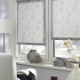Gardinia EasyFix Rollo Dekor Stickerei, 90x210 cm, silber, am Fenster