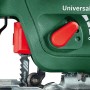 Detailaufnahme: Bosch Akku-Stichsäge UniversalSaw 18V-100 mit Sägeblatt und Geschwindigkeitsregler.
