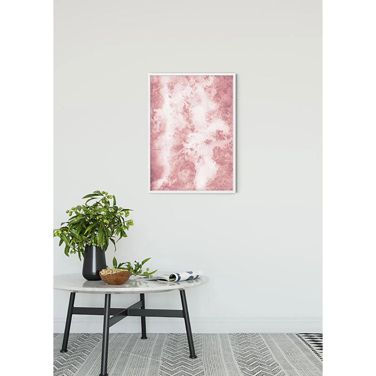 Komar Wandbild Pink Bubbles, 50x70 cm, abstrakte rosa Marmorierung im weißen Rahmen.