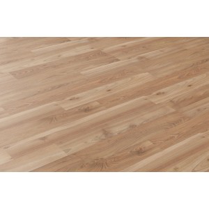 Laminatboden Comfort Eiche Royal Elm, helle Holzoptik mit Maserung, für Wohn- und Gewerberäume.