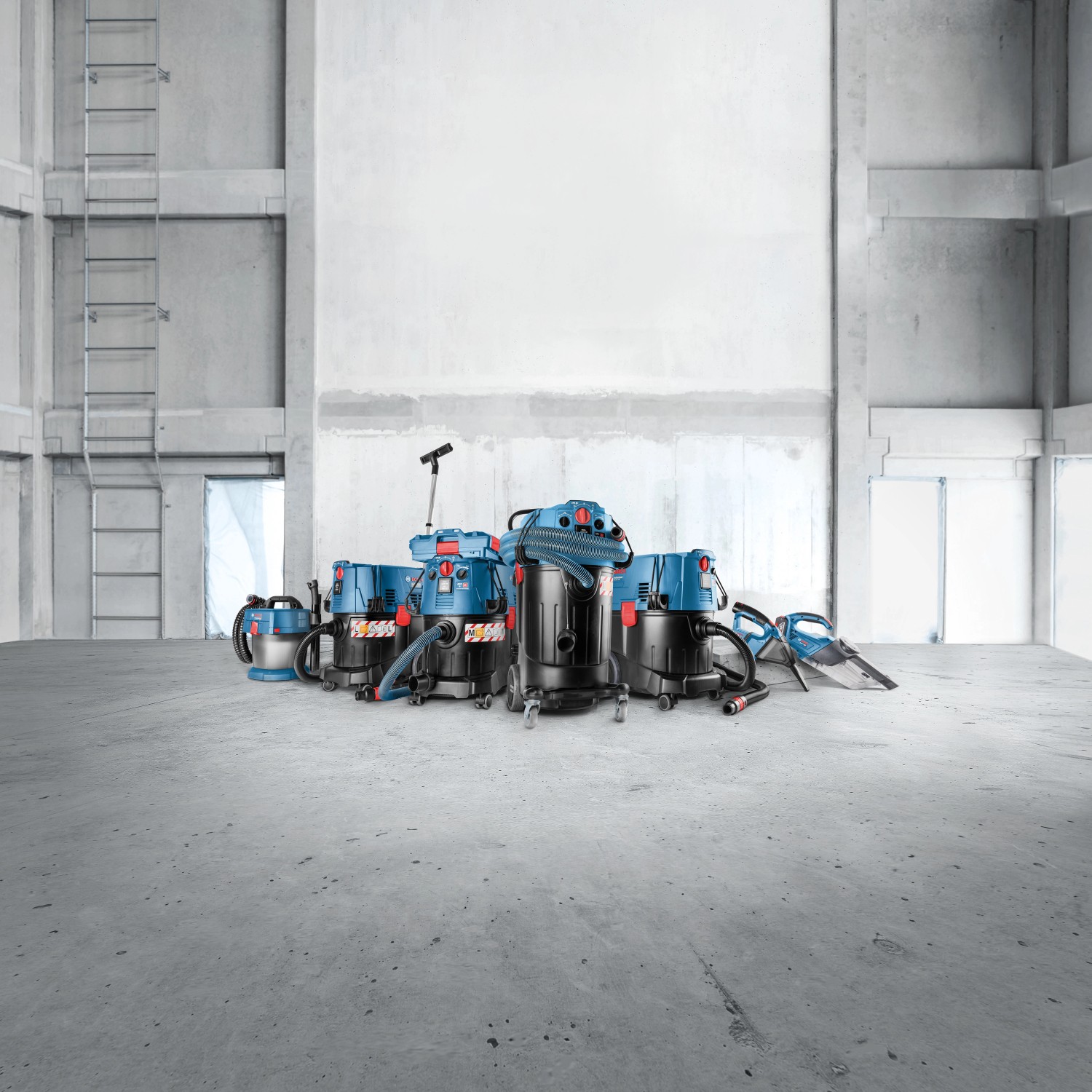 Bosch Professional Akku-Handstaubsauger GAS 18 V-1 Solo, mehrere Modelle in Werkshalle.