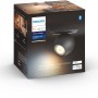 Verpackung des schwarzen Philips Hue White Ambiance Buckram LED-Spot mit 250 lm.