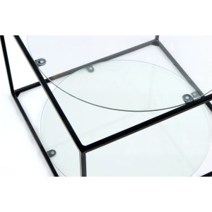 Kayoom Beistelltisch Cody, klar/schwarz, mit Glasplatten und Metallgestell in Würfelform.