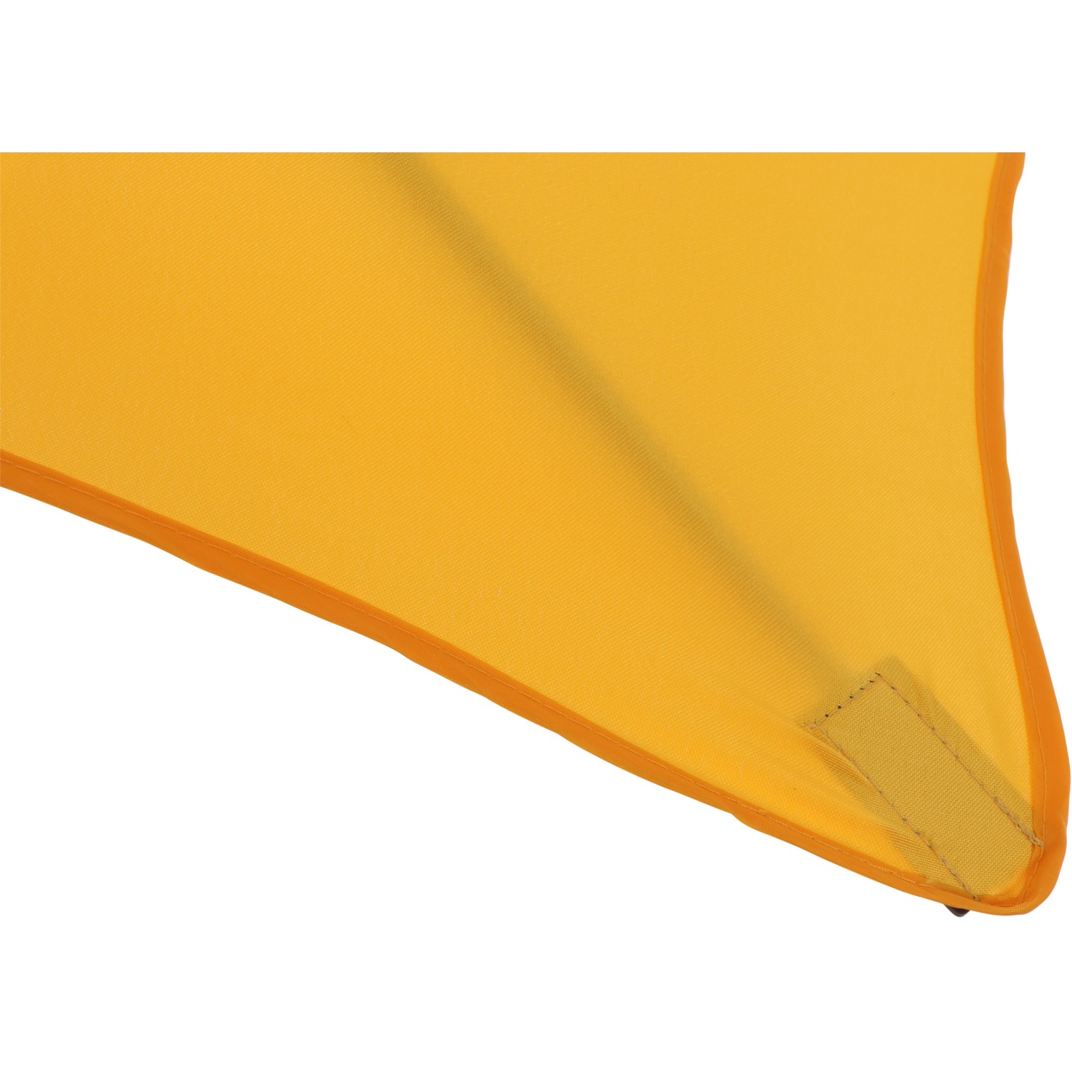 Detailaufnahme des gelben Siena Garden Marktschirms (210x140 cm) mit Knickfunktion.