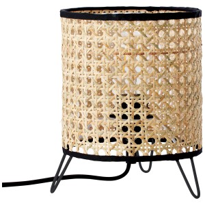 Brilliant Tischleuchte Wiley, Ø 17,5 cm, Rattan-Design mit schwarzem Metallfuß.