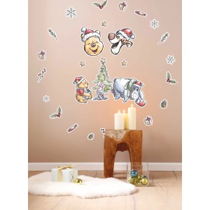 Komar Deko-Sticker Winnie Pooh Christmas, Wandtattoos mit Weihnachtsmotiven von Winnie Puuh und seinen Freunden.