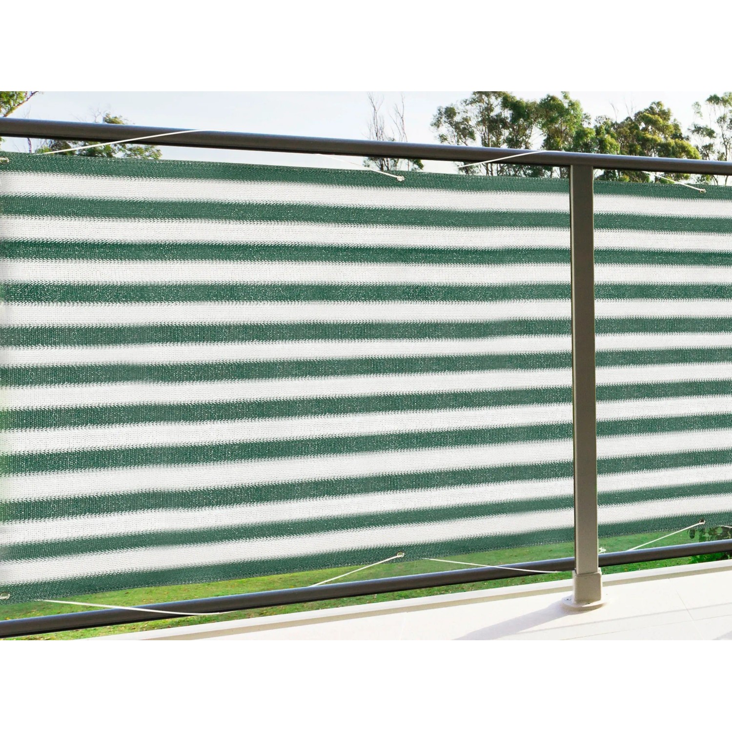 Floracord Balkonsichtschutz Grün-Weiß 500 cm x 90 cm kaufen bei OBI