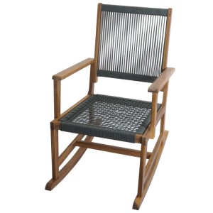 Olivgrüner Schaukelstuhl aus Akazienholz mit Seilgeflecht für Garten und Terrasse.