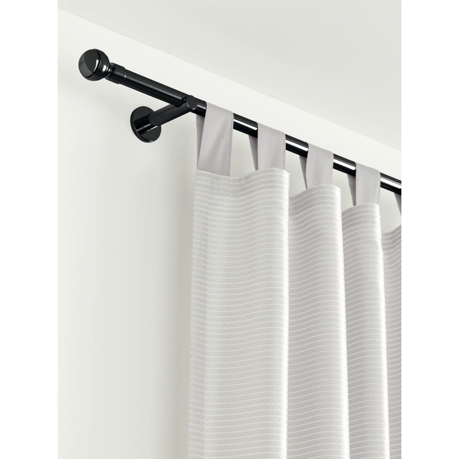 Gardinia Gardinenstange Chicago, Ø 20 mm, schwarz, 200 cm mit Vorhang.