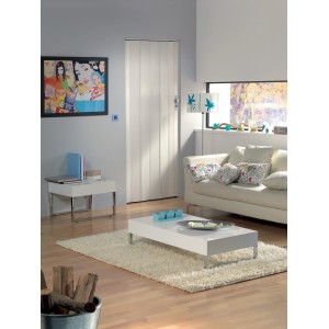 Weiße Falttür Axia Esche, 84x205 cm, platzsparend für den Innenbereich.