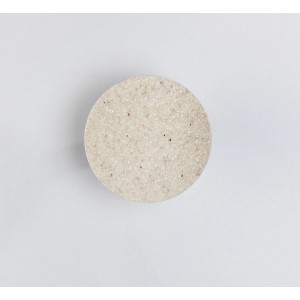 Wenko Wandhaken Melle beige, runder Kleiderhaken aus Polyresin zum Schrauben.