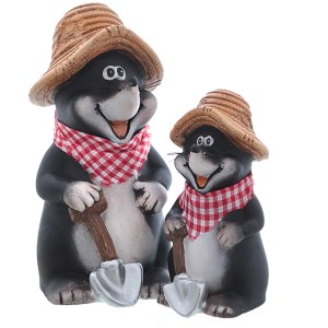 Lustige Maulwurf-Deko-Figuren mit Hut und Halstuch für den Garten.