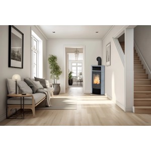 Fireplace Malta Kaminofen mit Specksteinverkleidung in Schwarz, 6 kW, im Wohnraum.