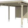 Skan Holz Carport Emsland mit Abstellraum, naturbelassenes Holz, Pfosten und flaches Dach.
