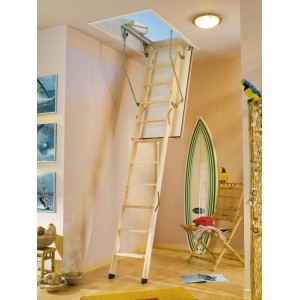 DOLLE Bodentreppe F30 (120x70 cm) im geöffneten Zustand mit ausgeklappter Holzleiter.