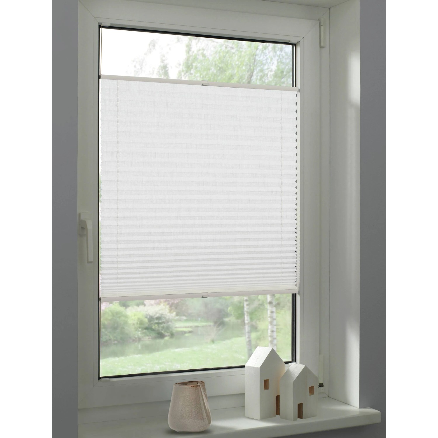 Schöner Wohnen Plissee Marla, 70x130 cm, Weiß, am Fenster montiert, für Sicht- und Sonnenschutz.
