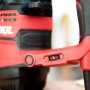 Detailaufnahme des roten Skil Bohrhammers 1781GB mit Funktionsschalter.