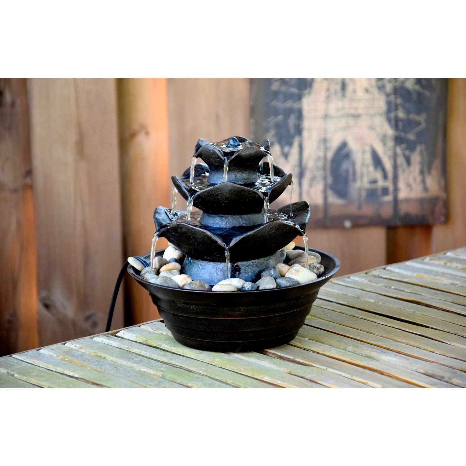 Dobar Design Zimmerbrunnen in Felsen-Optik, schwarz, mit Deko-Steinen für entspannende Atmosphäre.