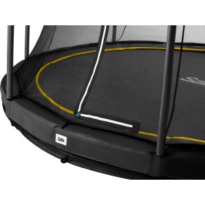 Detailaufnahme: Schwarzes Salta Comfort Edition Ground Trampolin ø 366 cm mit Sicherheitsnetz.