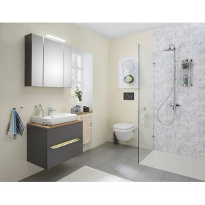 Pelipal LED-Beleuchtungs-Set Quickset 357 im modernen Badezimmer mit Waschtisch und Dusche.