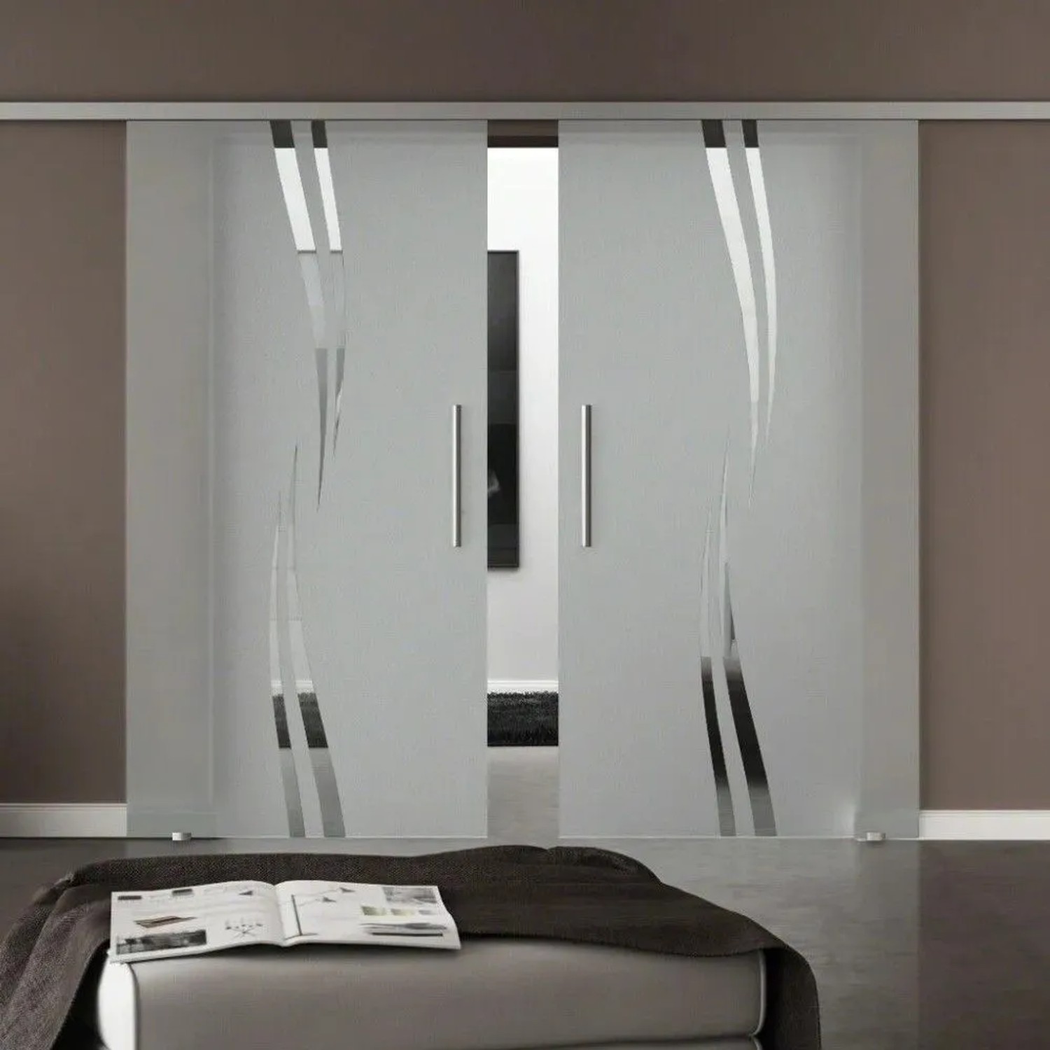 Levidor Doppelglasschiebetür Augsburg, teilsatiniert mit Wellenmuster, Aluminium-Stangengriffen. Modern & platzsparend.