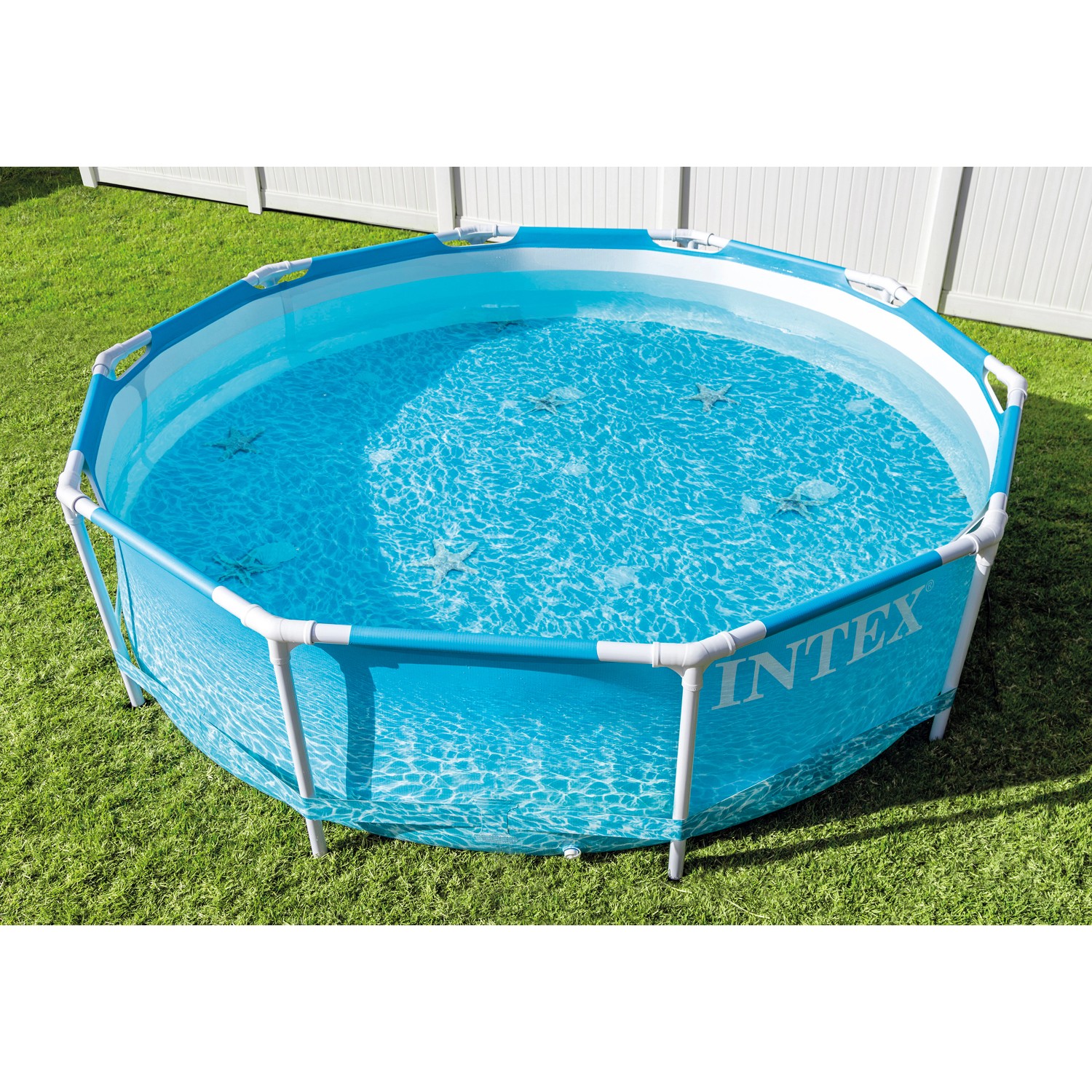 Intex Frame Pool Set Beachside, Ø 305 cm, mit Ozean-Motiv und Stahlrahmen im Garten.