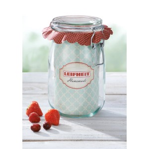 Leifheit Einmachglas 1140 ml mit Drahtbügelverschluss und Erdbeeren.