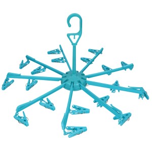 Blaues Cartrend Trockenkarussell mit 18 Wäscheklammern, ideal für Camping und Reise.