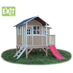 EXIT Loft 350 Holzspielhaus in Natur mit Rutsche und Treppe.