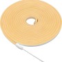 Aufgerollter LED-Lichtschlauch, 5 m, warmweiß, für stimmungsvolle Außen-Dekoration.