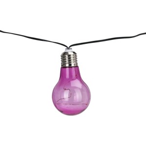 Solar-Lichterkette mit einer bunten Glühbirne. Die Lampe ist Lila und hängt an einem schwarzen Kabel.