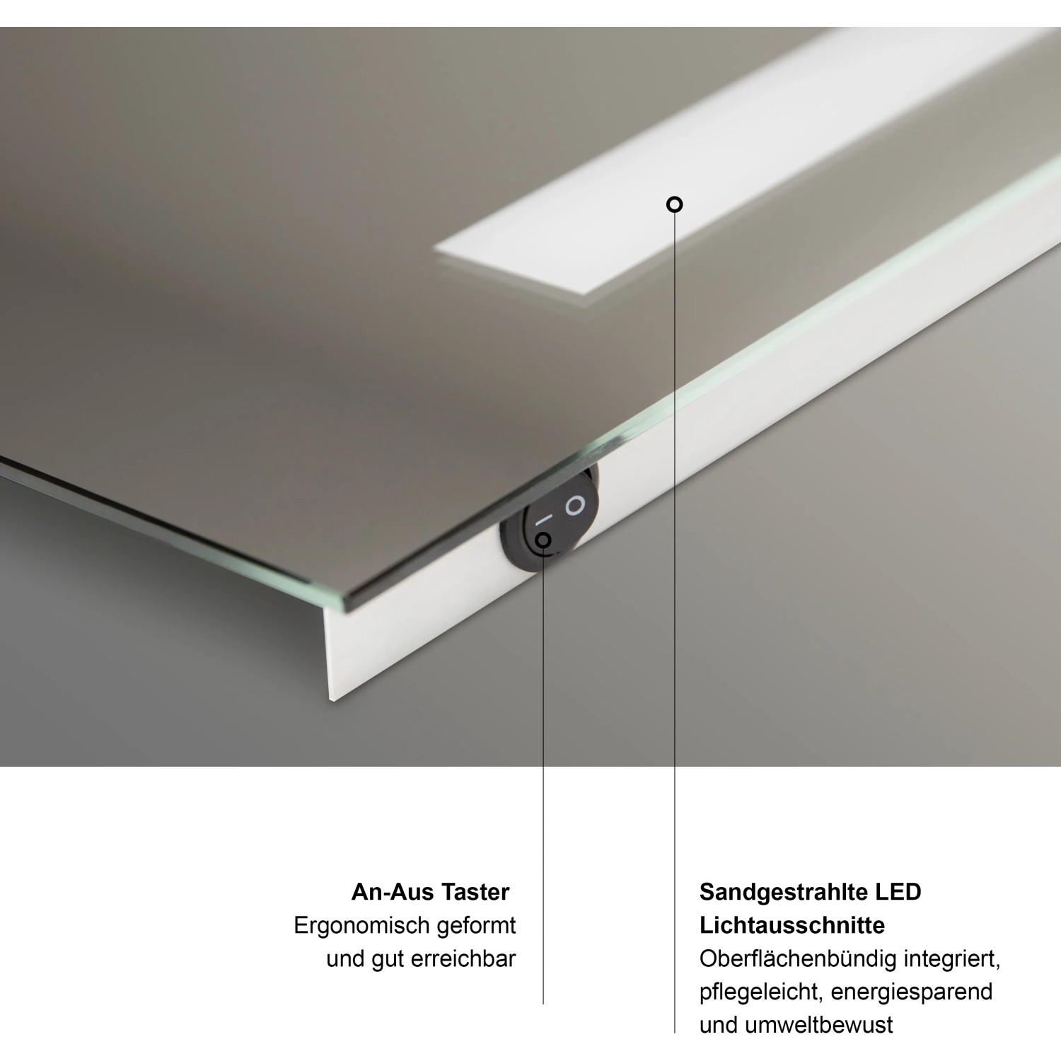 Detailaufnahme: DSK Design LED-Lichtspiegel Silver Time mit An-Aus-Schalter und LED-Lichtausschnitt.