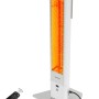 Weißer Vasner Infrarot-Heizstrahler HeatTower 2500W mit Fernbedienung für Terrasse.