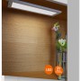 Verpackung der Ledvance LED-Unterbauleuchte Cabinet Panel 30 cm x 10 cm. Inklusive Infrarot-Bewegungssensor.