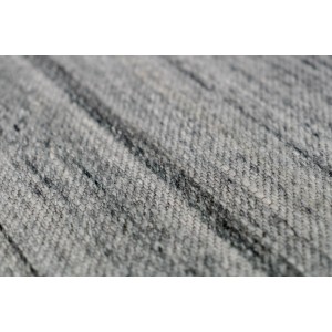 Detailansicht: Grauer Kayoom Teppich Phoenix 210 (80x150 cm). Moderner Teppich mit Jacquard-Muster.