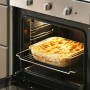 Paulmann G9 Leuchtmittel 40W im Backofen mit Lasagne. Speziallampe für warmweißes Licht.