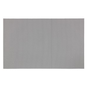 Graue Wenko Badematte aus Kunststoff, 50x80 cm, mit gerillter Oberfläche.