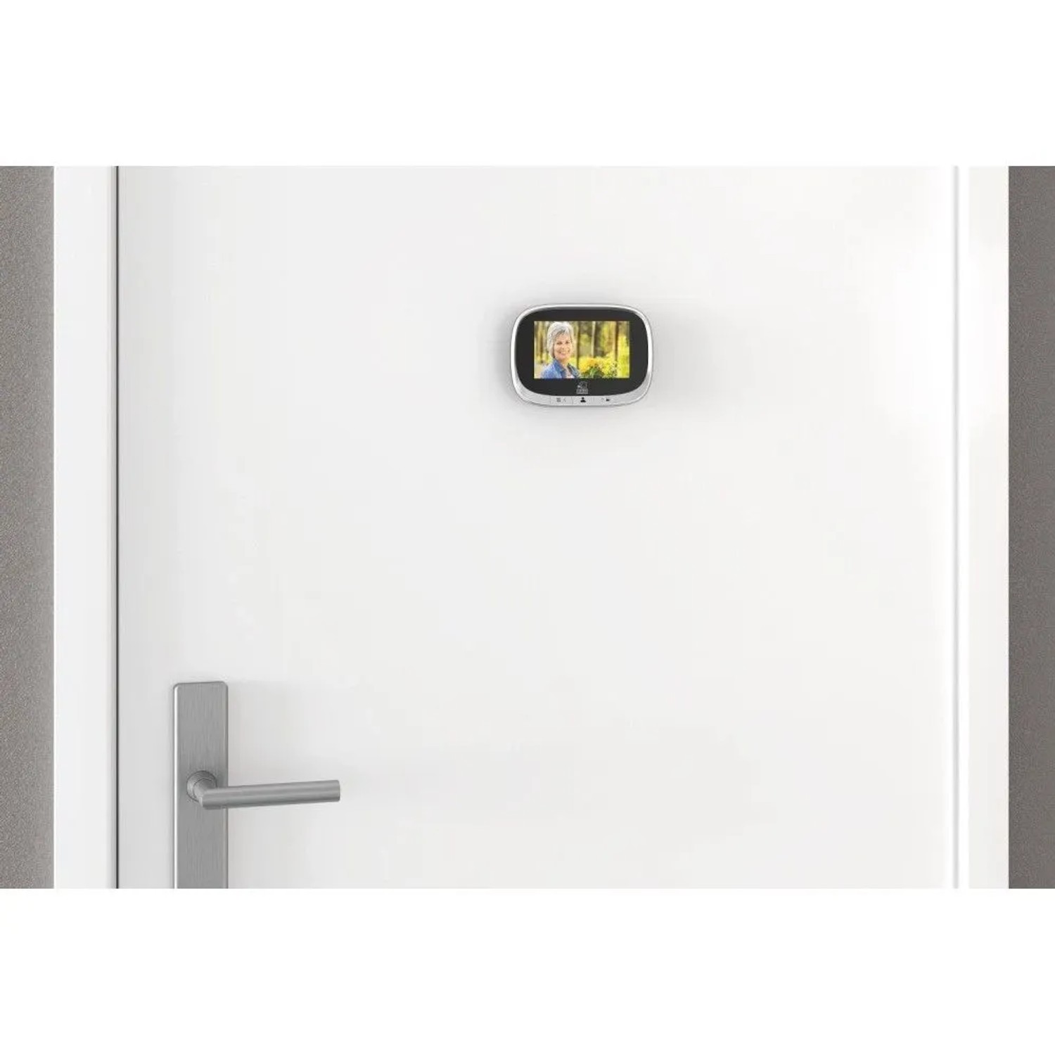 Digitaler Türspion Basi TS 810 in Silber an einer weißen Tür mit Griff.